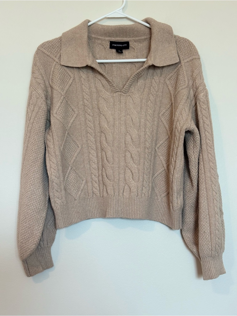 Fortune+Violet Cream Cable-Knit V-Neck Collared Sweater